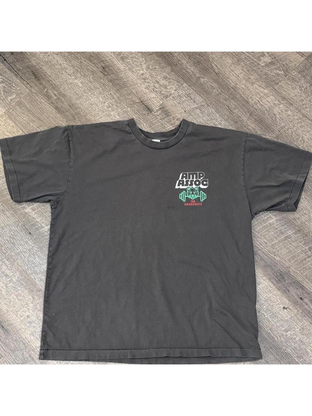 Elwood x AMP Association “No Shortcuts” Graphic Tee — M